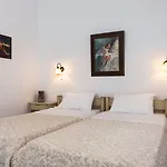 Fragias Studios & Apartments Naxos City