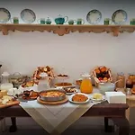 Fragias Studios & Apartments 4*