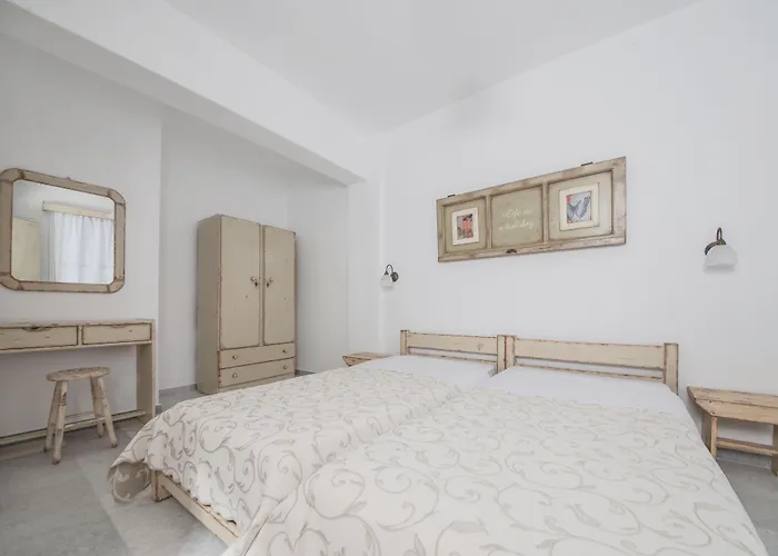 Fragias Studios & Apartments Apartmanhotel 3*