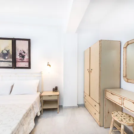 Aparthotel Fragias & 3*