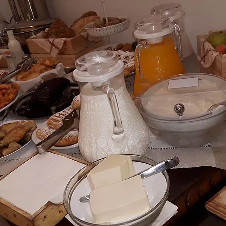 Aparthotel Fragias & 3*